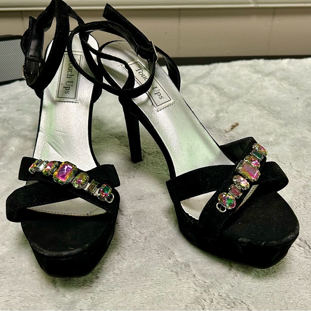 Touch Ups Sz 9 Black Strappy High Heel Sandals Shoes Bejeweled GUC